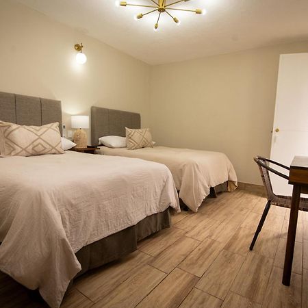 In & Out Hotel (Adults Only) Guatemala City Екстер'єр фото