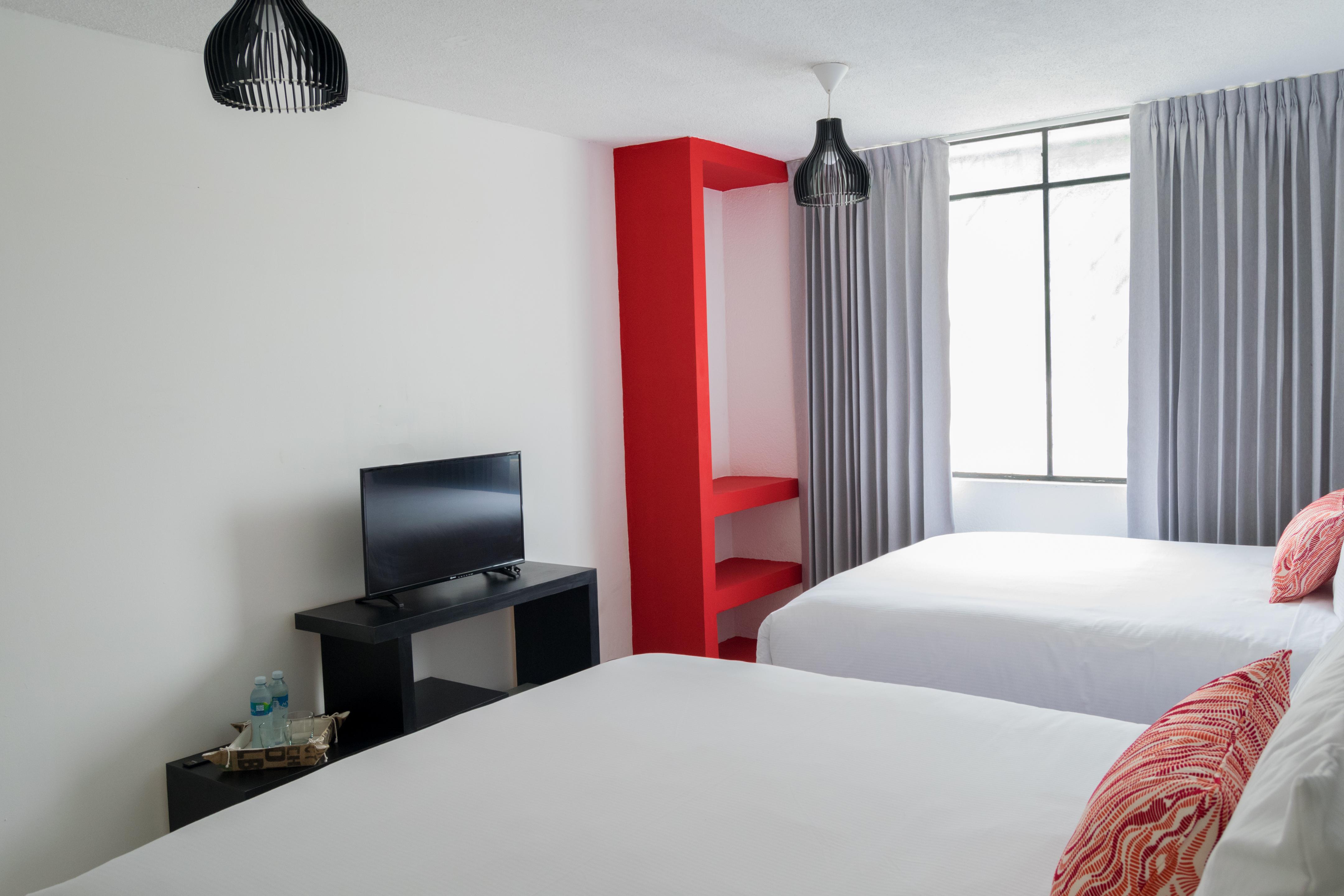 In & Out Hotel (Adults Only) Guatemala City Екстер'єр фото
