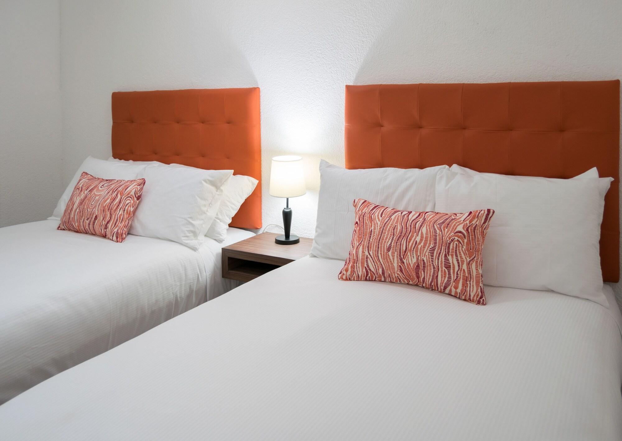 In & Out Hotel (Adults Only) Guatemala City Екстер'єр фото
