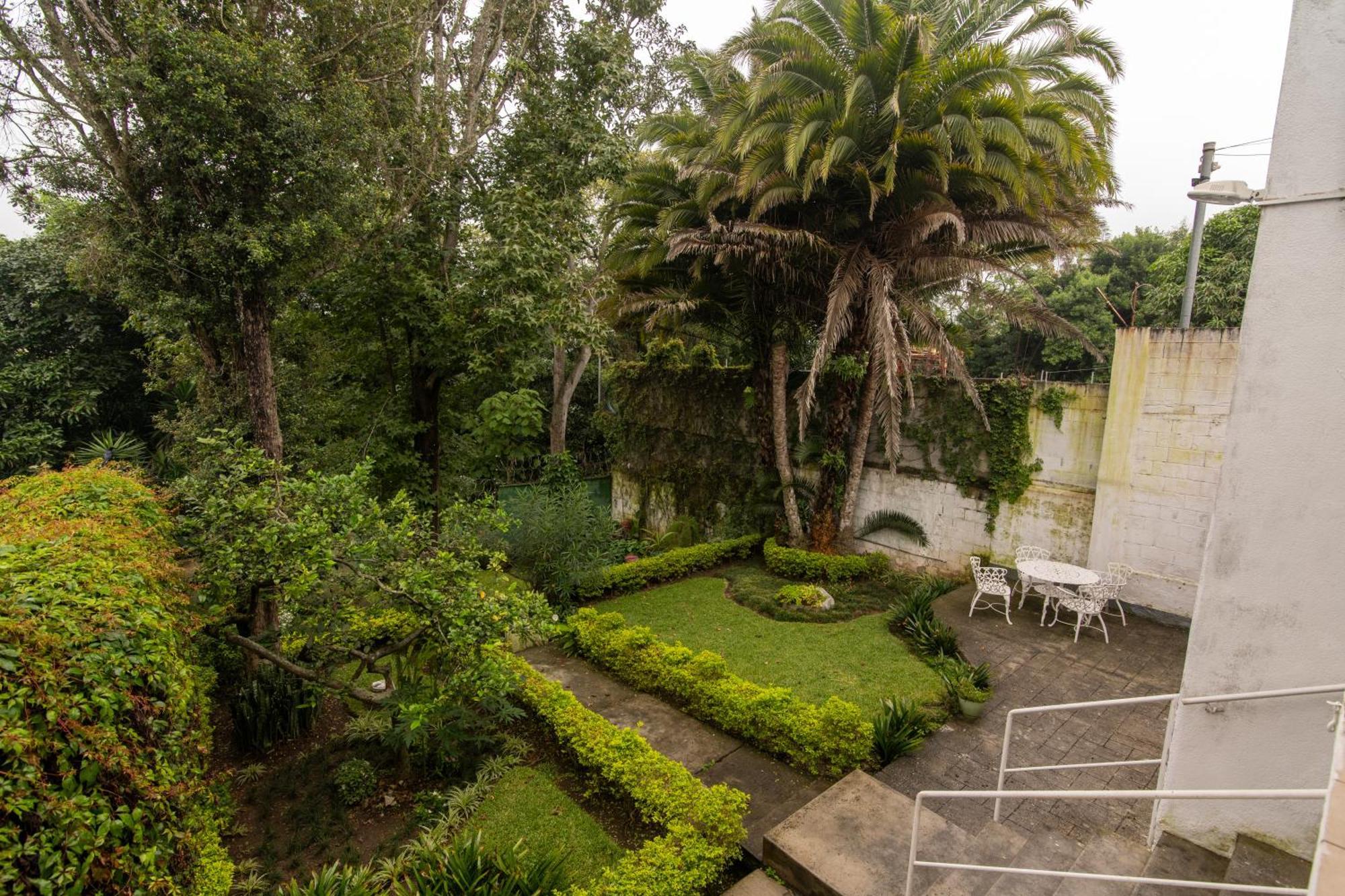 In & Out Hotel (Adults Only) Guatemala City Екстер'єр фото